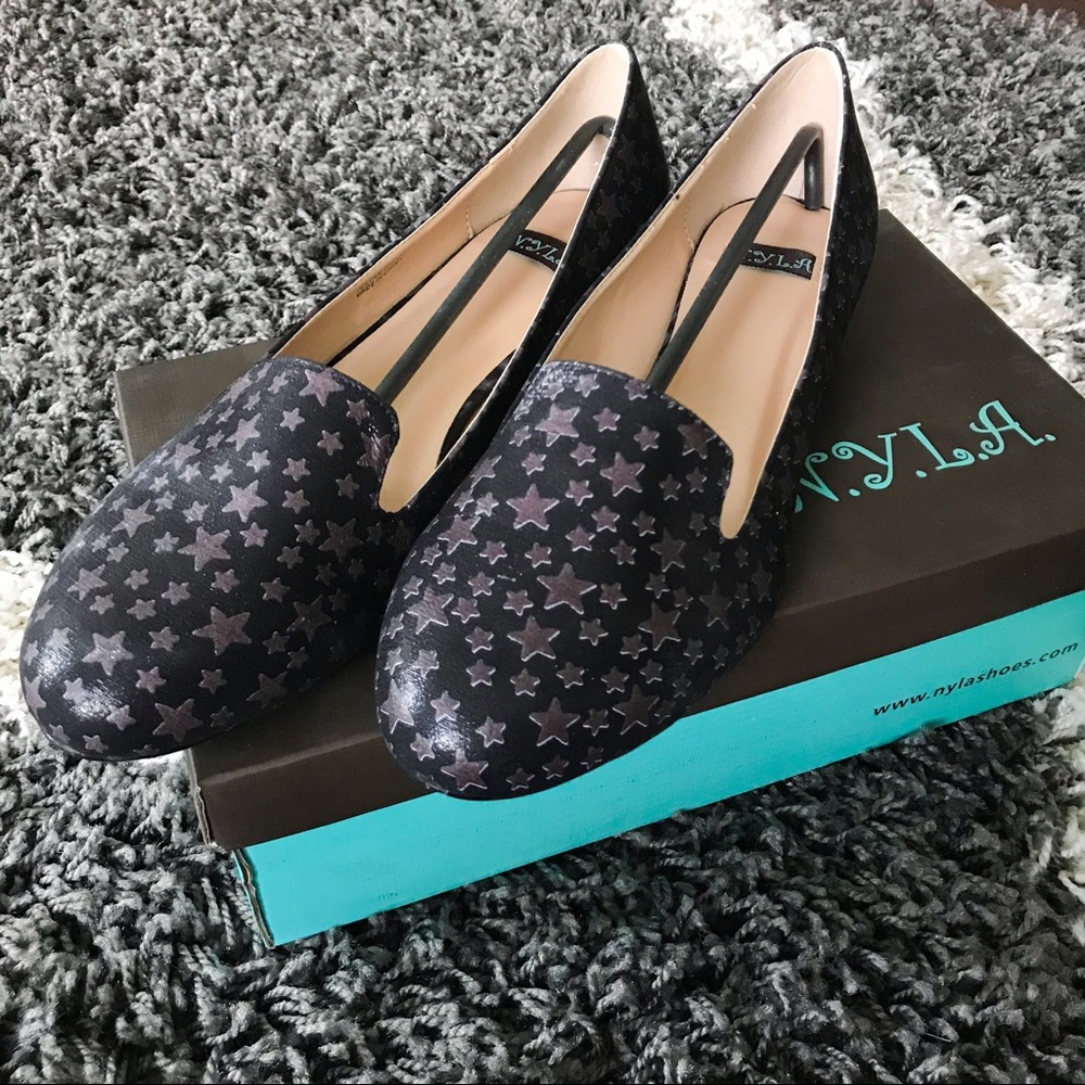 ⭐️ NIB ModCloth Gleeful Glow-in-the-Dark Flats ⭐️